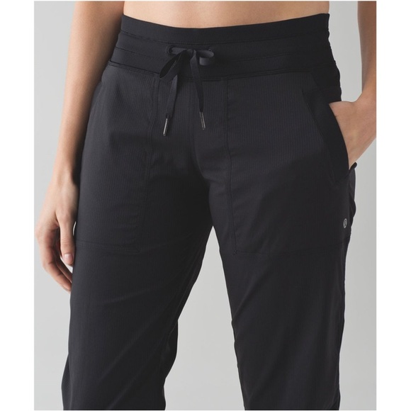 Lululemon Women’s Black Dance Studio Pant III (Regular) Unlined 30.5" Size 12 - Picture 5 of 16